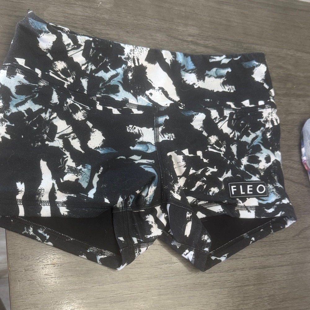 Fleo 3.25 Shorts